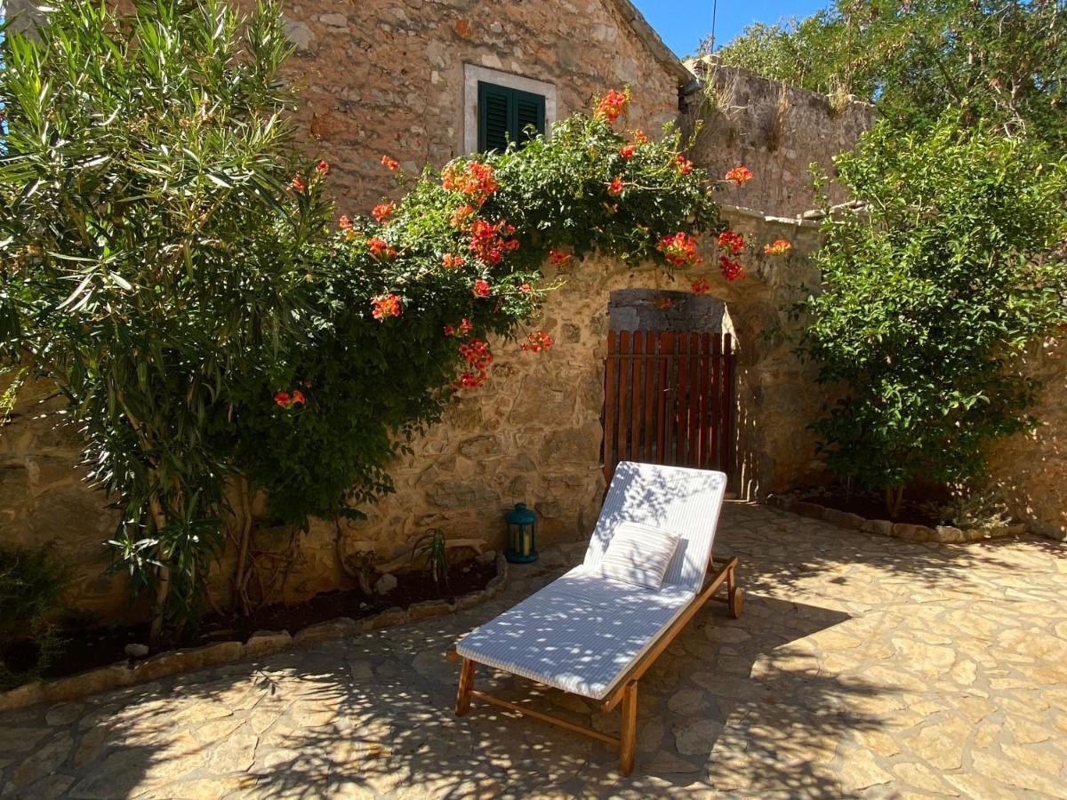 Holiday Home Hauser Vrbanj ภายนอก รูปภาพ